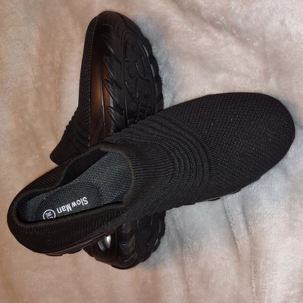 Slow Man women's sock sneakers